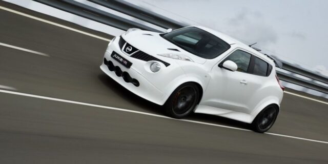 Nissan Juke– R: Έτοιμο τo πρώτο αυτοκίνητο παραγωγής.