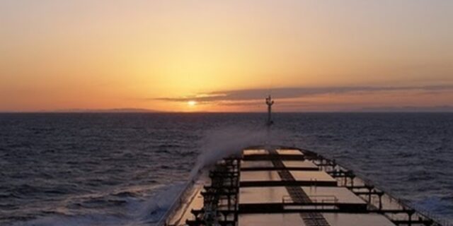 Αποφασίζουν αν θα βάλουν “πλάτη” στα έσοδα οι εφοπλιστές