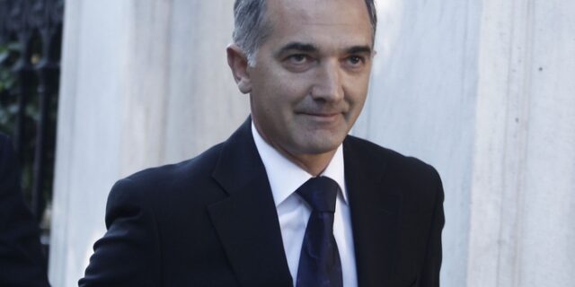 Έξαλλος Σαλμάς