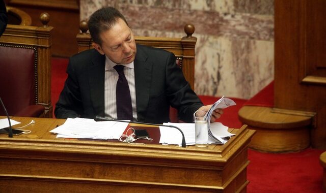 Ύφεση 3,8% και 24,7% ανεργία το 2013 στο Προσχέδιο του Προϋπολογισμού