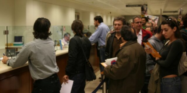 Αύξηση σοκ: Στις 40.000 έφτασαν οι αιτήσεις των νοικοκυριών στα Ειρηνοδικεία