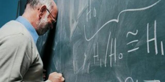 Οι εκπαιδευτικοί το μεγάλο θύμα της κρίσης για Κομισιόν