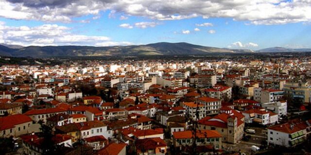 ΚΤΕΛ κατά δημοτικού αστυνομικού για πρόστιμο που δεν επιβλήθηκε