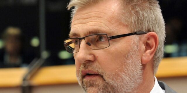 Walter Radermacher: Ο στατιστικολόγος που πήρε τα “κλειδιά” των ελληνικών υπουργείων