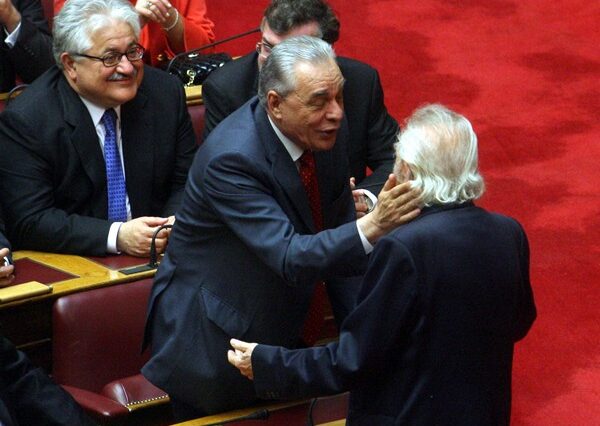 Γιακουμάτος: “Έχω πολιτικό Έιτζ και είμαι κολλημένος με την πολιτική”