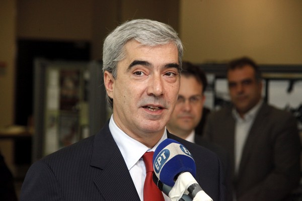 Επίθεση Κεδίκογλου σε ΣΥΡΙΖΑ και ΚΚΕ