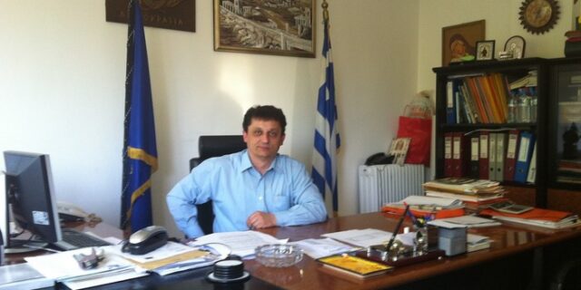 Δήμαρχος Αλιάρτου: “Ψάχνω δεύτερη δουλειά…”
