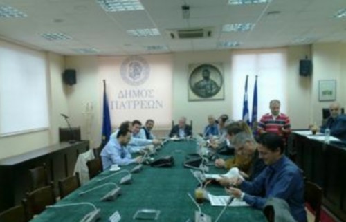 Πάτρα: Πέταξαν αμπούλα βρώμας… στον Δήμαρχο