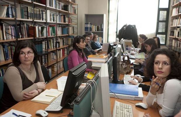 Η εγκύκλιος για τη διαθεσιμότητα και την αργία δημοσίων υπαλλήλων