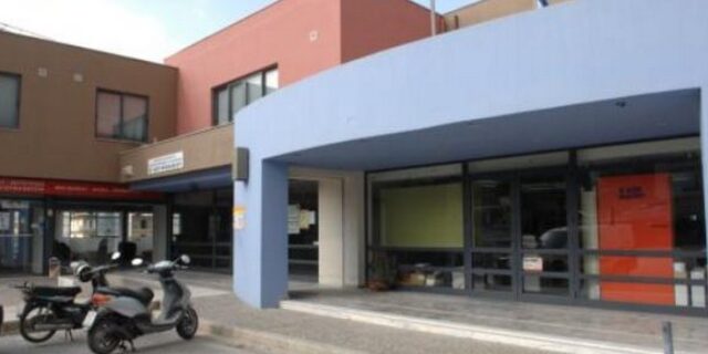 Χτύπησε εφοριακό και προσπάθησε να αυτοκτονήσει…