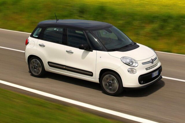 Fiat 500L. Εκπλήσσει ακόμη και τους πιό δύσπιστους
