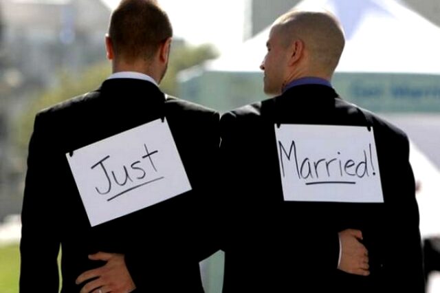 Γαλλία: “Πράσινο φως” για τους γάμους ομοφυλόφιλων