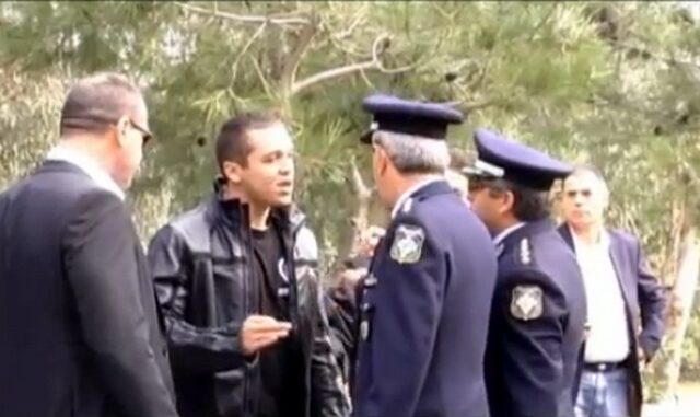 Κασιδιάρης σε αστυνομικό: Σου δίνω τον λόγο μου θα έχεις νεκρούς