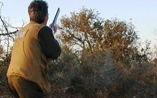 Πατέρας πέρασε τον γιο του για αγριογούρουνο
