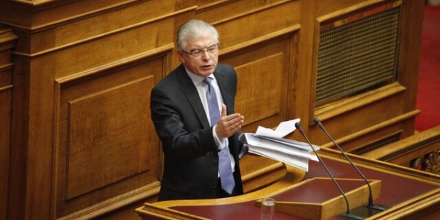 Υπερψηφίστηκε το νομοσχέδιο για τις κατεπείγουσες ρυθμίσεις του υπουργείου Υγείας
