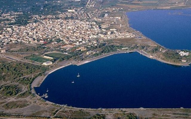 Σε απεργία πείνας η δημοτική αρχή του Μεσολογγίου