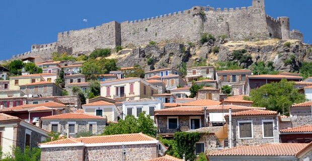 Κατάσχεση σπιτιού άνεργου 3τέκνου για χρέη 934 ευρώ