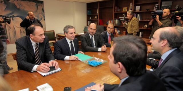 Χριστουγεννιάτικο δώρο 850 εκατ. ευρώ στην Ελλάδα