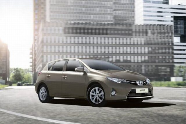 Νέο Toyota Auris. Στην Ελλάδα με τιμές από 14.990 ευρώ με απόσυρση