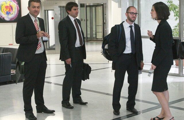 Διαφωνίες στις διαπραγματεύσεις Λευκωσίας-τρόικας