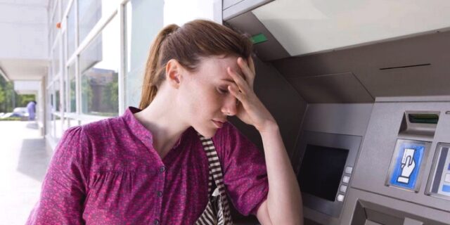 Απαισιόδοξοι 8 στους 10 Έλληνες για την Οικονομία
