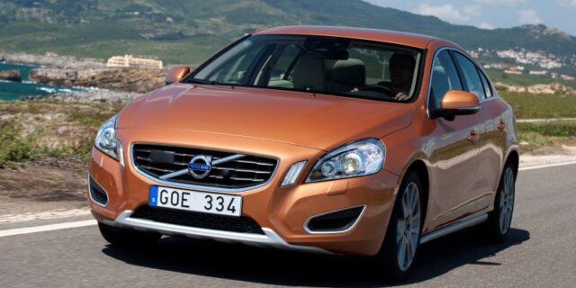 Volvo S60 και V60: diesel ή βενζίνη στην ίδια τιμή