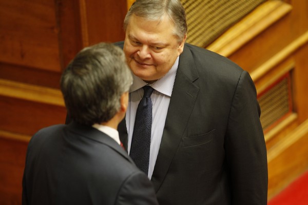 “Μάχη” επιχειρημάτων στο ΣτΕ για τη συνταγματικότητα του Μνημονίου ΙΙ