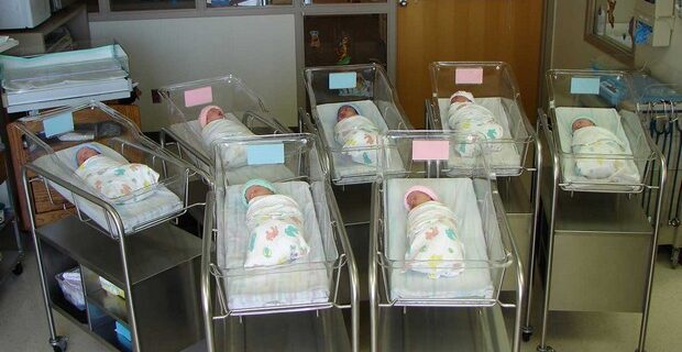 Η μέθοδος IVF, φέρνει ζευγάρια Αυστραλών στην Ελλάδα