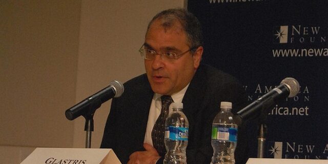 Πρώην λογογράφος του Κλίντον: Ο Ομπάμα θα πει στη Μέρκελ να διαγράψει ελληνικό χρέος