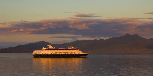 Zeitung: Οι απόγονοι των Αργοναυτών χαριεντίζονται με celebrities και δεν πληρώνουν φόρους
