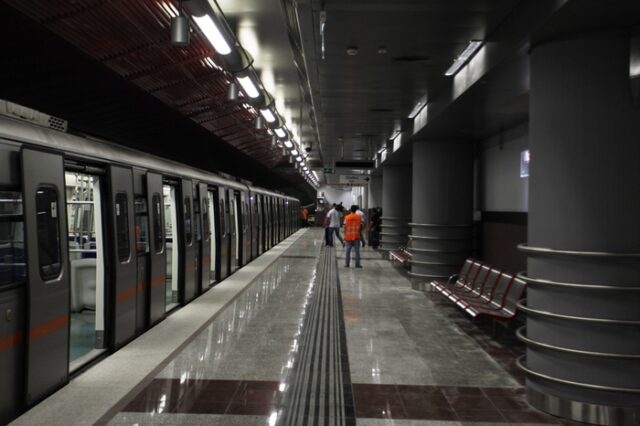 Παραδίνονται στην κυκλοφορία οι σταθμοί του Μετρό στο δημαρχείο Περιστερίου και την Ανθούπολη