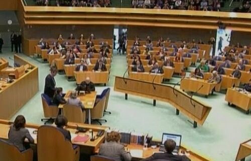 Το ολλανδικό κοινοβούλιο ενέκρινε τη συμφωνία για την Ελλάδα