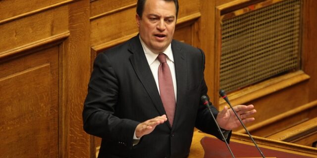 Πρόσληψη 4413 συμβασιούχων σε ΟΤΑ εξήγγειλε ο Στυλιανίδης