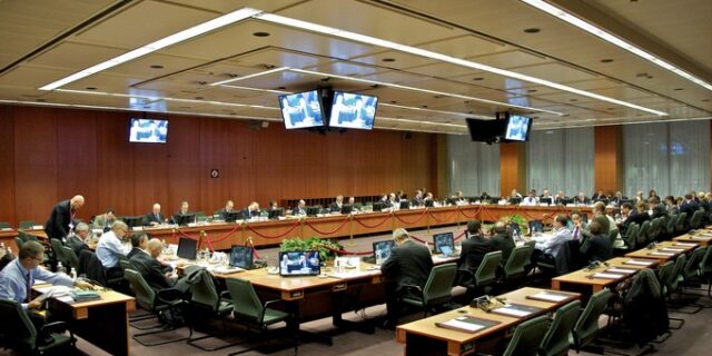 Επιτεύχθηκε ο στόχος της επαναγοράς ελληνικών ομολόγων