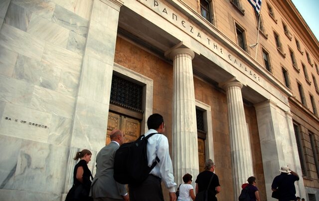 ΤτΕ: Σωρευτική αύξηση εσόδων από ΦΠΑ 1,4 δισ. ευρώ την περίοδο 2015-16