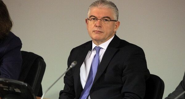 Λυκουρέντζος: Συμφέροντα πίσω από τις αντιδράσεις για συγχωνεύσεις κλινικών