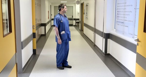 Υπουργείο Υγείας: Δεν καταργούνται νοσοκομεία