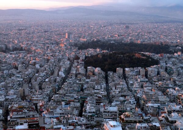 Αντίστροφη μέτρηση για τη συζήτηση του ειδικού τέλους ακινήτων στον Άρειο Πάγο