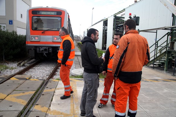 Με καθυστερήσεις και σήμερα τα δρομολόγια του Μετρό