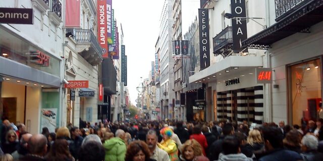 Μείωση 4,1% σημείωσε το κατά κεφαλήν ΑΕΠ στην Ελλάδα, το 2010