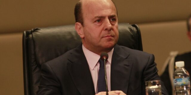 Απάντηση Αλαφούζου για τη φορολογική του δήλωση