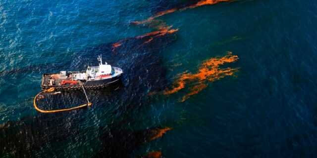 Η Transocean θα πληρώσει 1,4 δισεκ. για την πετρελαιοκηλίδα στον κόλπο του Μεξικού