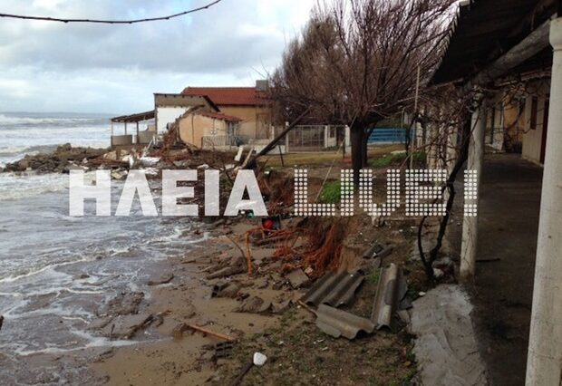 Ηλεία: Η θάλασσα που “καταπίνει” σπίτια
