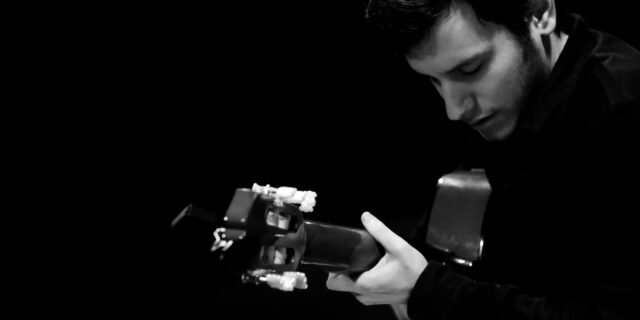 Το WIND F2G σε στέλνει θέατρο μαζί με όλη σου την παρέα!