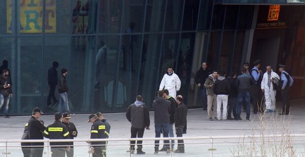 Ανάληψη ευθύνης για την επίθεση στο Mall από την “Σύμπραξη αναρχικών Οργανώσεων: Άγρια Ελευθερία και Υποκινητές Κοινωνικών Εκρήξεων”