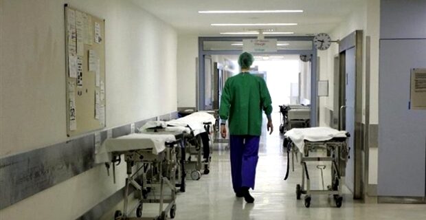 Ιατρικός Σύλλογος Αθηνών: Χιλιάδες γιατροί παραμένουν απλήρωτοι