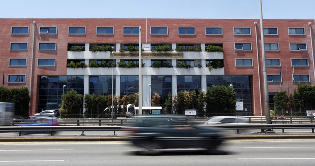 Μέχρι τέλη Απριλίου οι δεσμευτικές προσφορές για ΟΠΑΠ και ΔΕΠΑ-ΔΕΣΦΑ