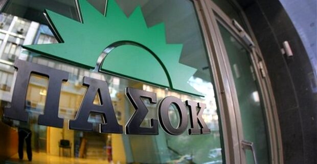 Επίθεση ΠΑΣΟΚ σε ΣΥΡΙΖΑ: Η νέα ”λίστα Λαγκάρντ” αποδεικνύει την πολιτική σας αλητεία