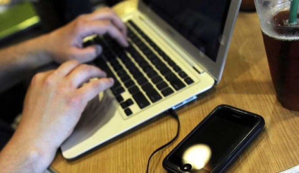 Έρευνα της ΕΛΑΣ σε εταιρεία που διέθετε παράνομα προσωπικά δεδομένα πολιτών