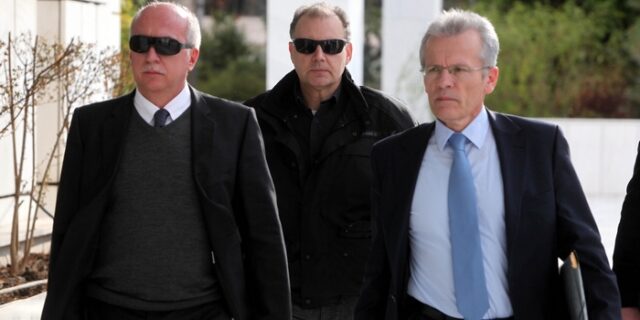 Ξετυλίγουν το κουβάρι της λίστας Λαγκάρντ – Σε εργαστηριακό έλεγχο το επίμαχο στικάκι